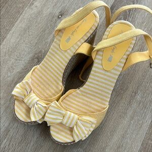 American Eagle Yellow Striped Espadrille Sandals
